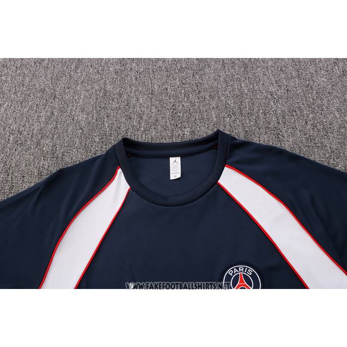 Tracksuit
 Paris Saint-Germain Jordan Short Sleeve
 2022-2023 Blue
 - Shorts
